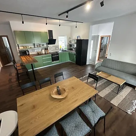 Aura Villa *